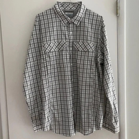 COLUMBIA Omni-Shade long sleeve shirt, great for travel! - Picture 3 of 7
